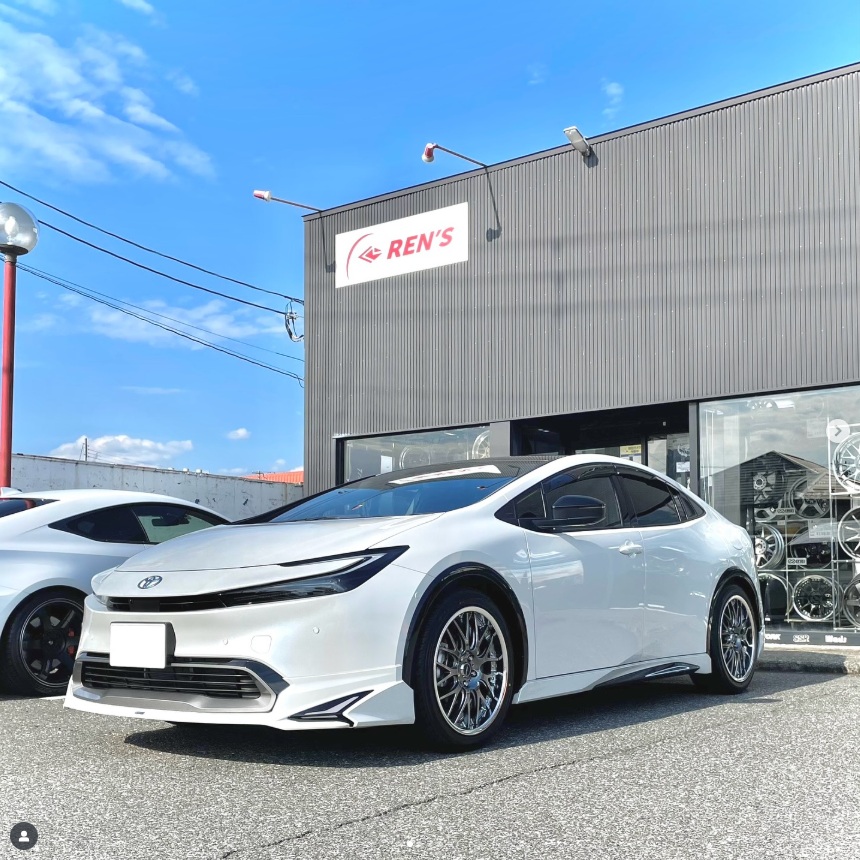トヨタ プリウス × WEDS マーベリック 709M | カーショップレンズは 