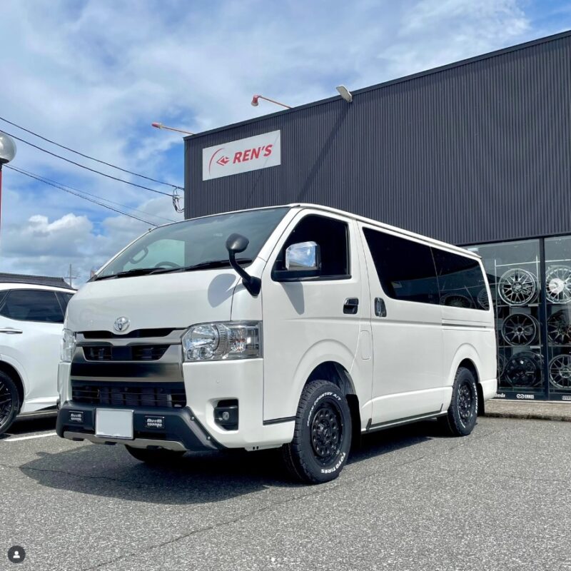 トヨタ ハイエース × ナイトロパワーH12 ショットガン