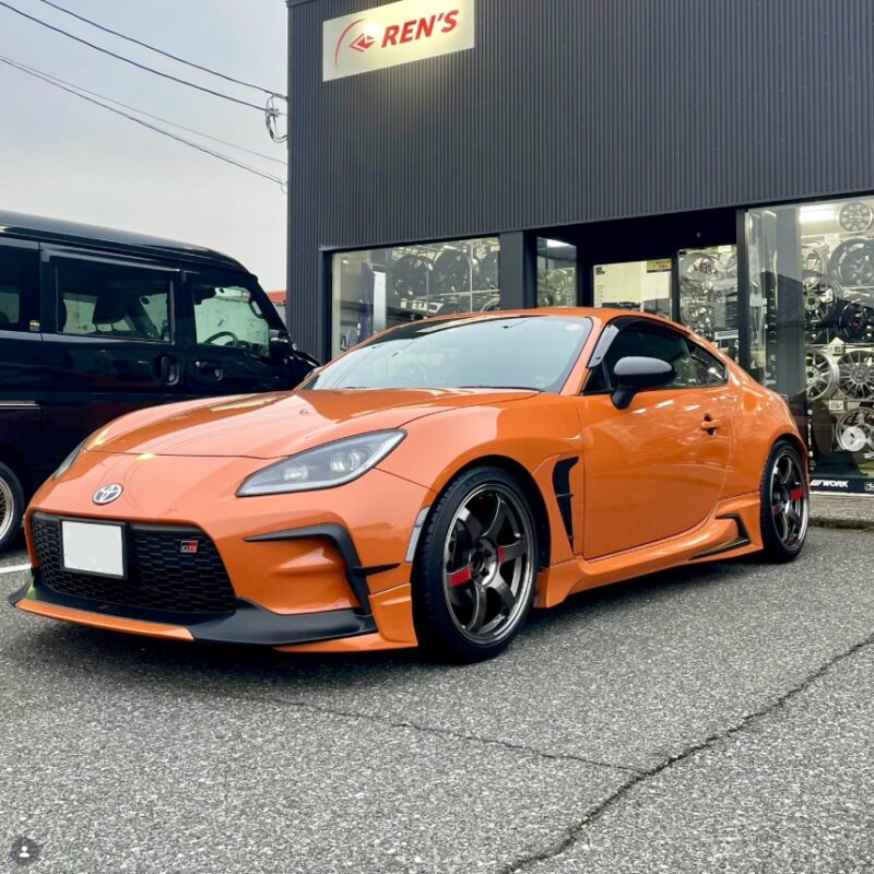 トヨタ GR86　×　RAYS ボルクレーシングTE37 SAGA SL