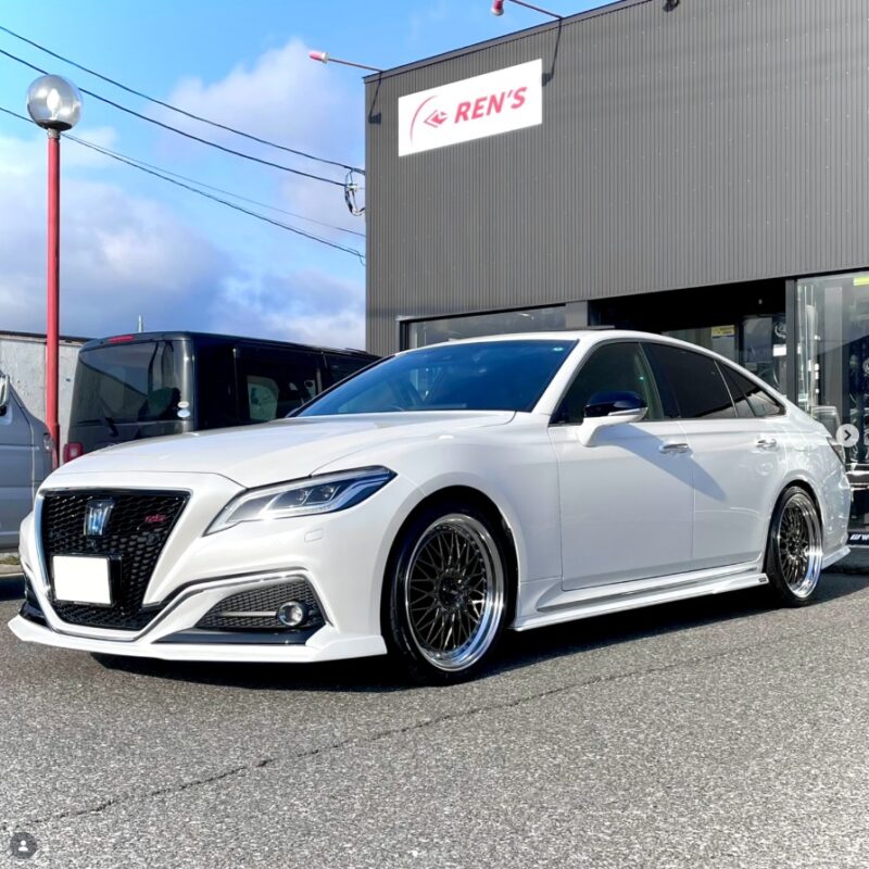 トヨタ クラウンRS × SSR プロフェッサー メッシュ アンダー