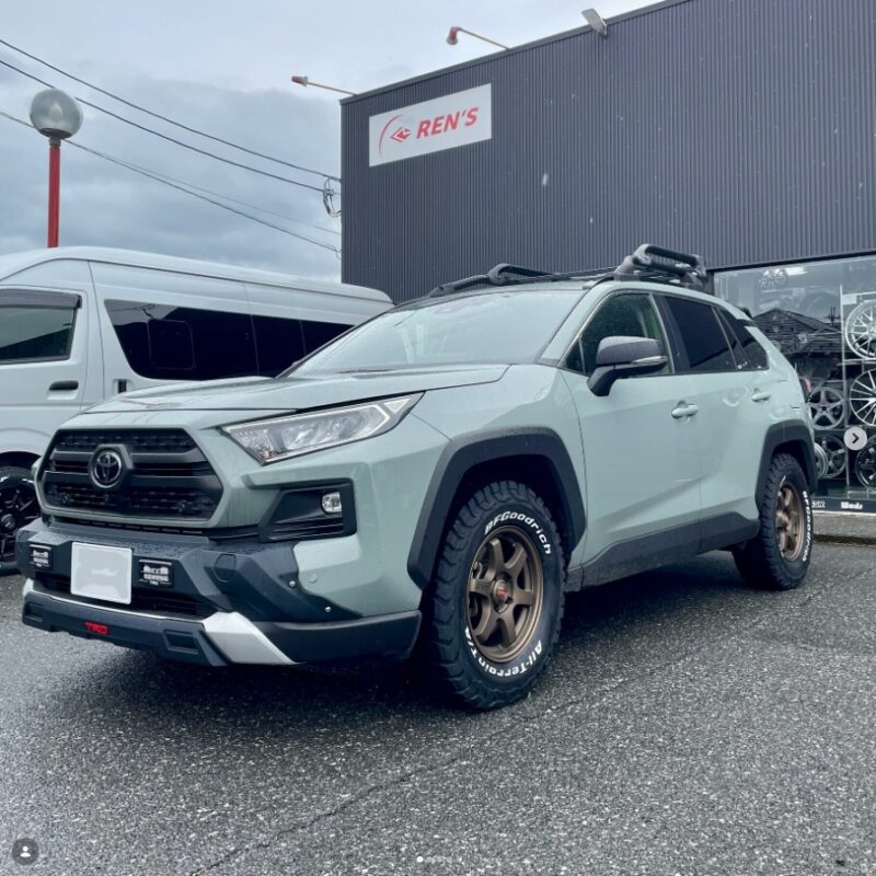 トヨタ RAV4 × RAYS グラムライツ57DR-X2