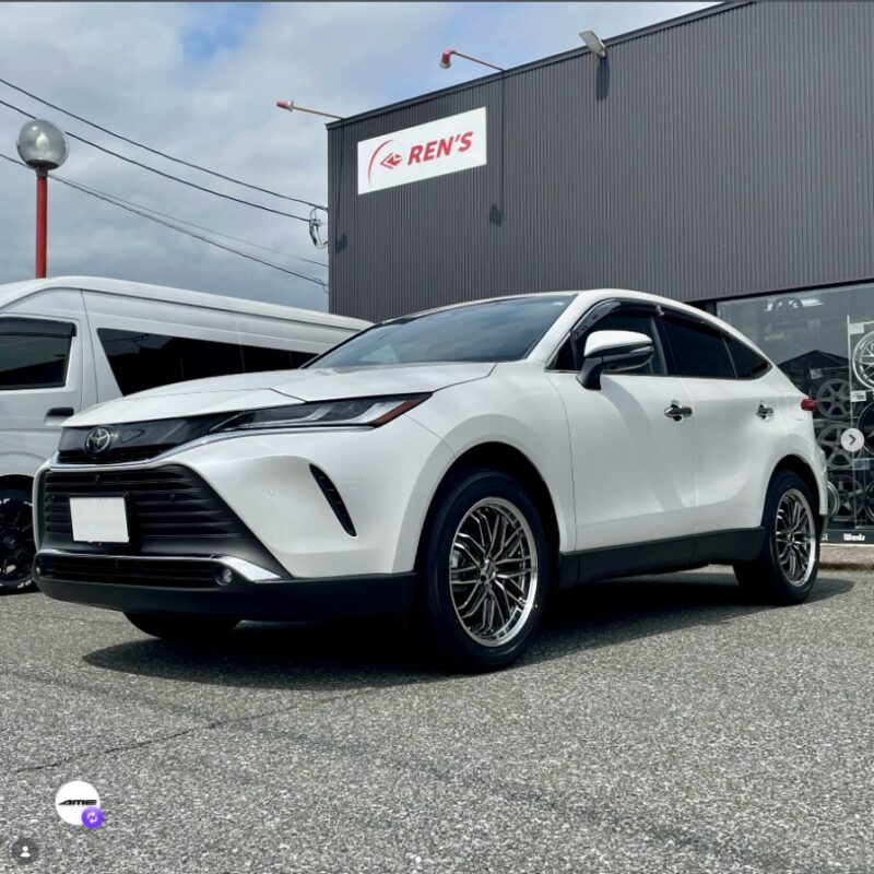 トヨタ ハリアー × シュタイナーEMX