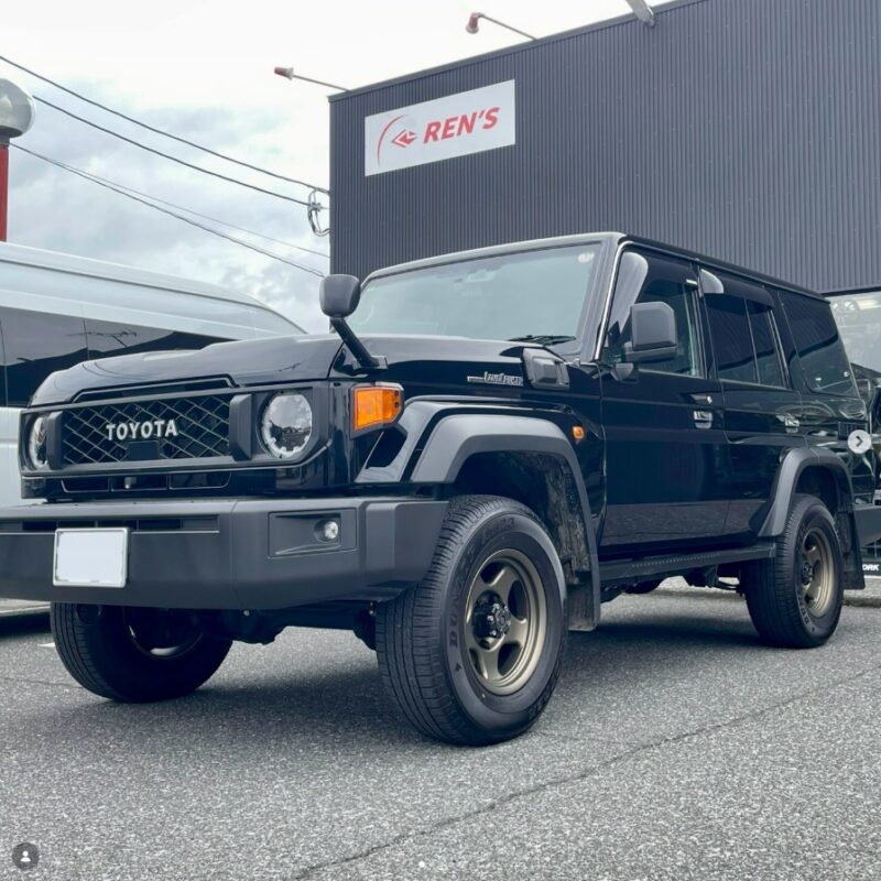 ランドクルーザー 70 × 4×4Engineering ブラッドレーV