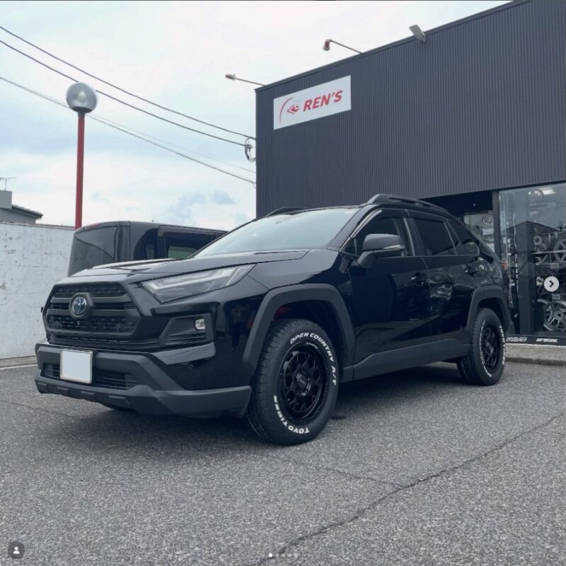 トヨタ RAV4 × RAYS チームデイトナ M9+