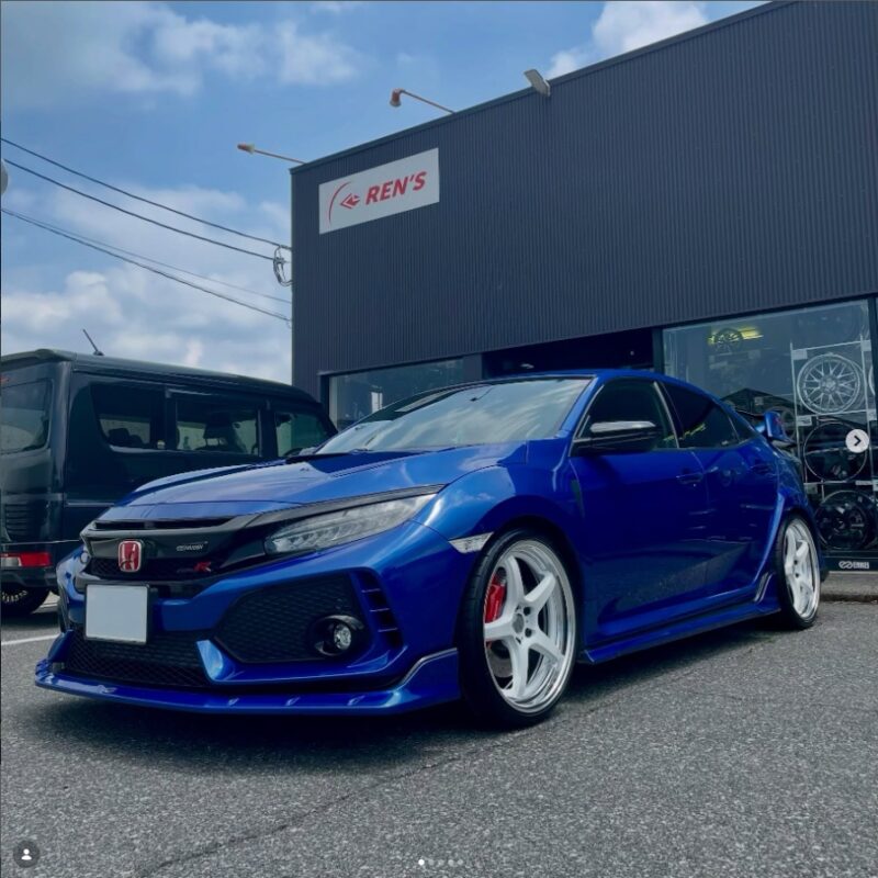 ホンダ FK8 シビック タイプR × WORK の エモーションT5R 2P