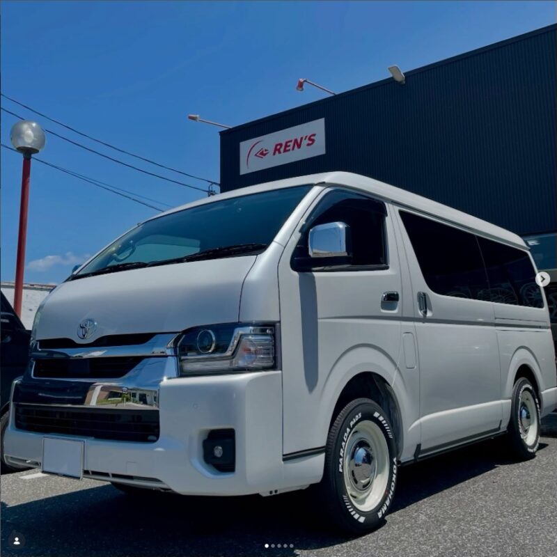 ハイエース × クリムソン DEAN クロスカントリー