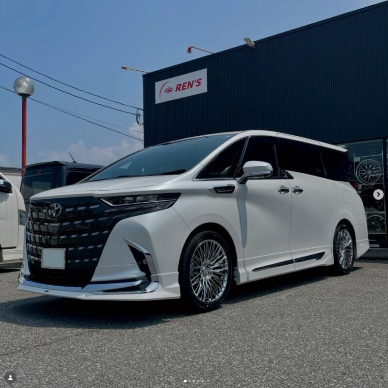 トヨタ アルファード × モンツァジャパン ワーウィック クライヴァー