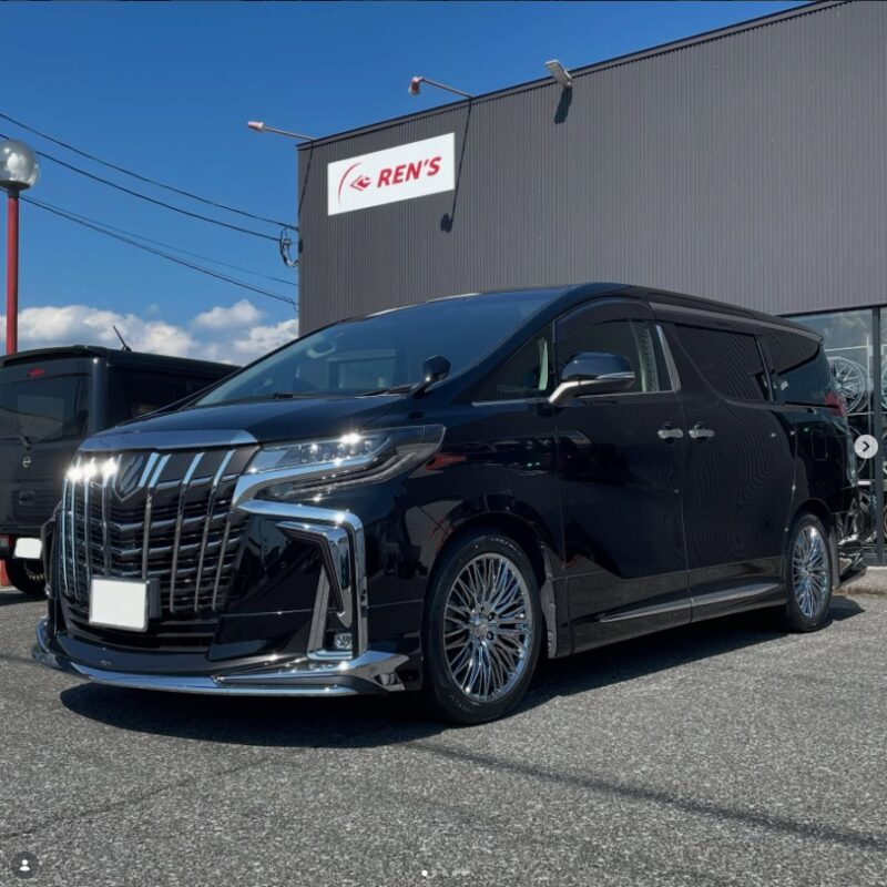 トヨタ アルファード × MONZA JAPAN ワーウィッククライヴァー